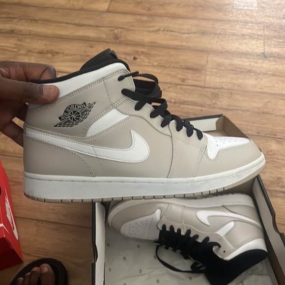 Jordan 1 desert sand - Picture 3 of 6